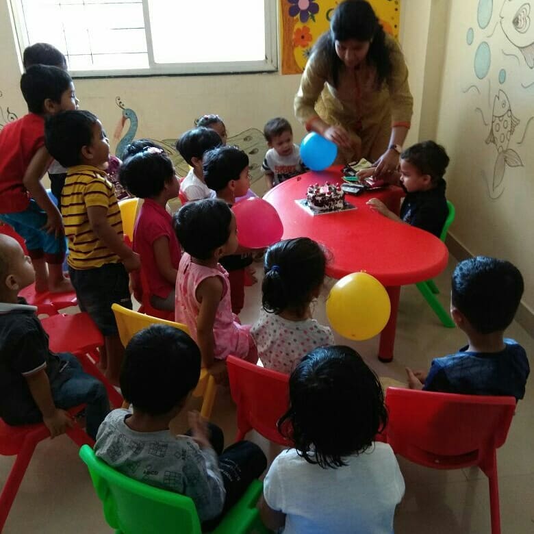 Kids painting